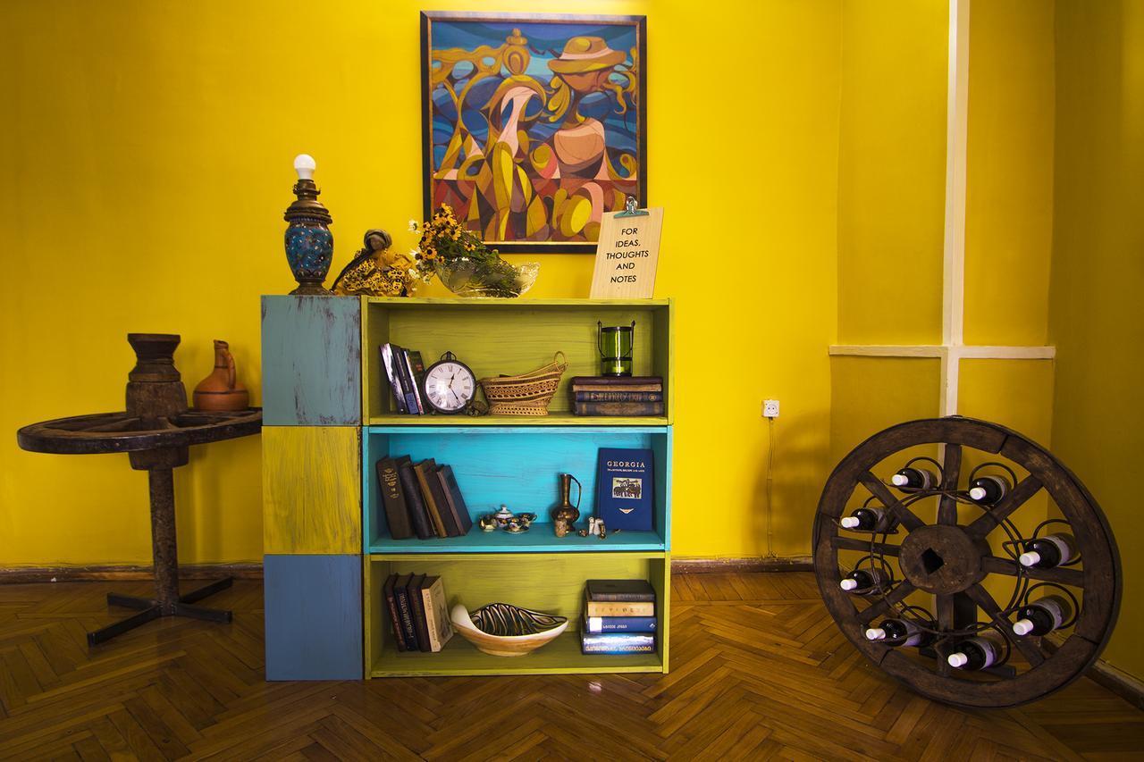 Royz Hostel Tbilisi Bagian luar foto