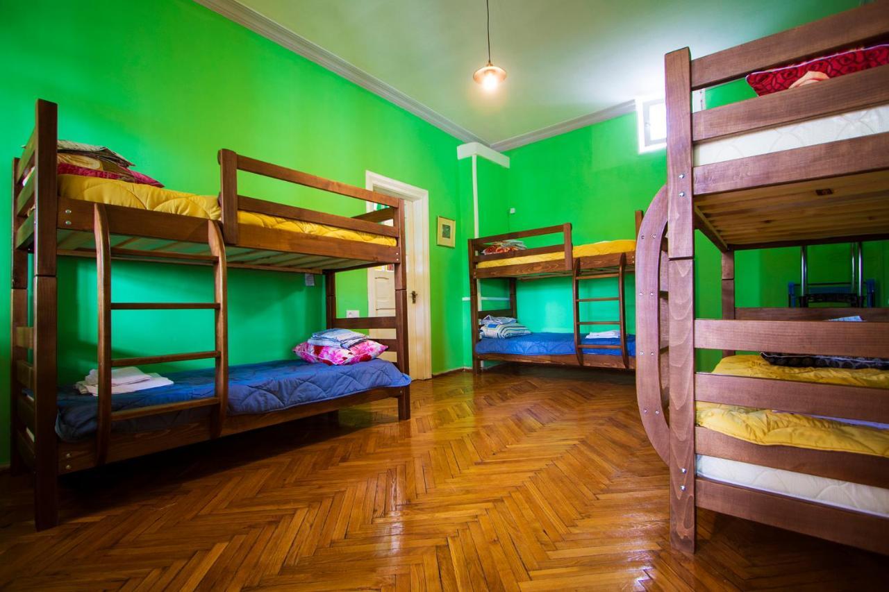 Royz Hostel Tbilisi Bagian luar foto